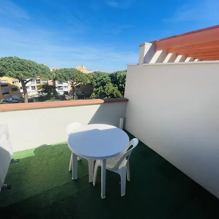 アパート Climatise Avec Terrasse, Piscine Et Garage, Proche Et Port - Fr-1-723-78